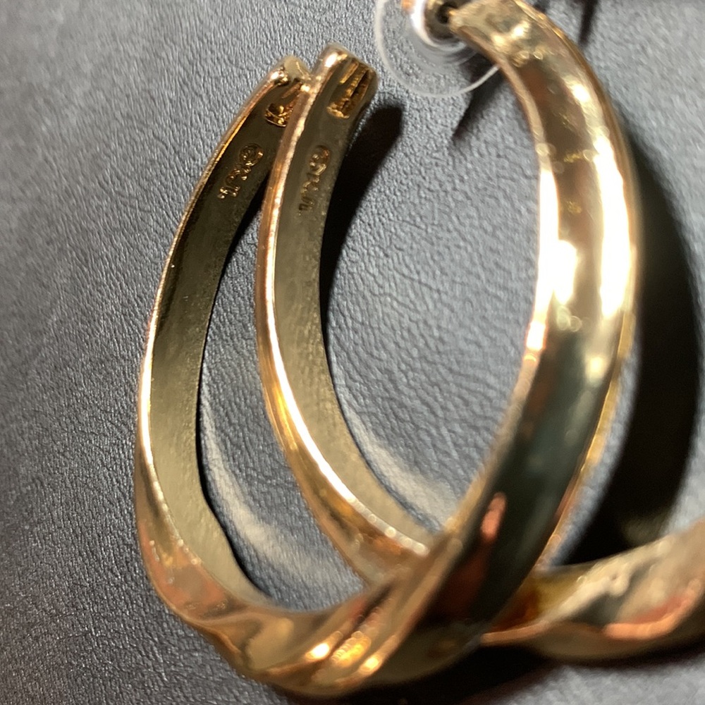 Kenneth Jay Lane Hoop Earrings - Picture 3 of 6